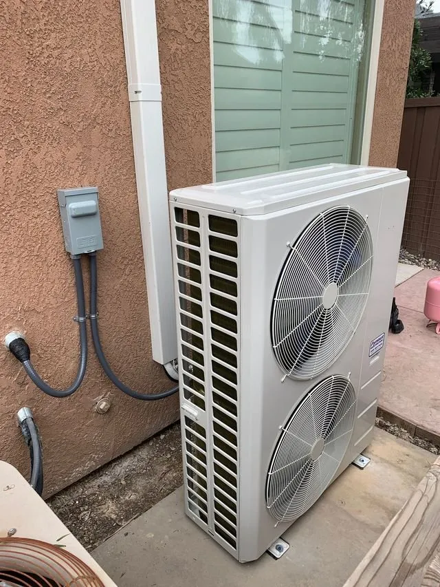 Slide of Fynaut & Johnson