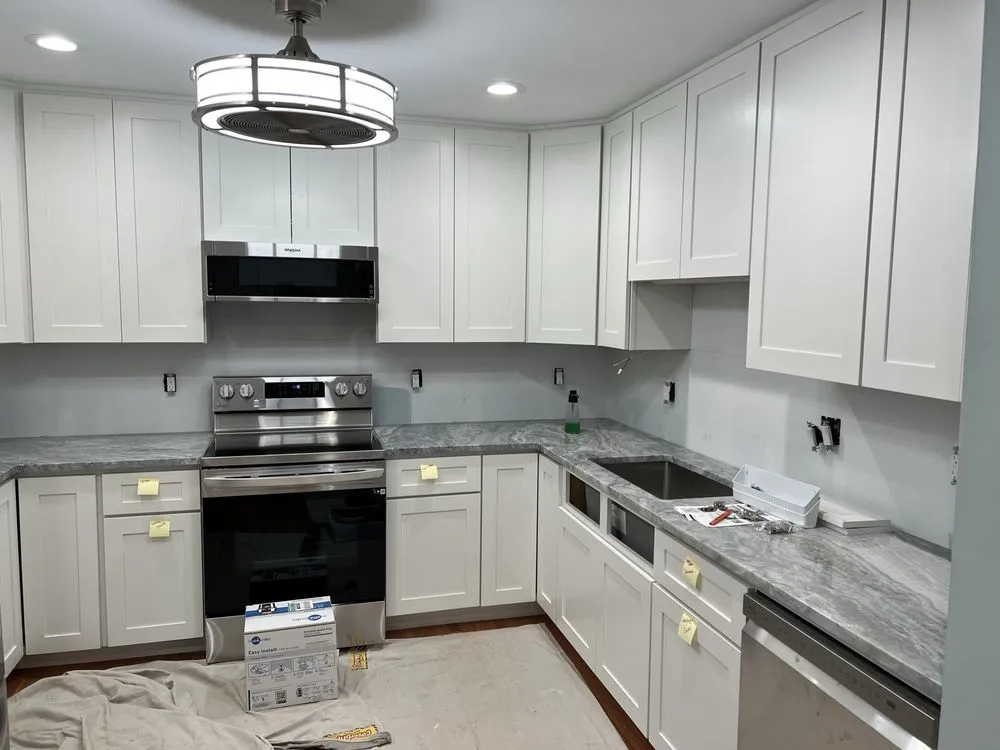 Slide of G & D Yanez Remodeling