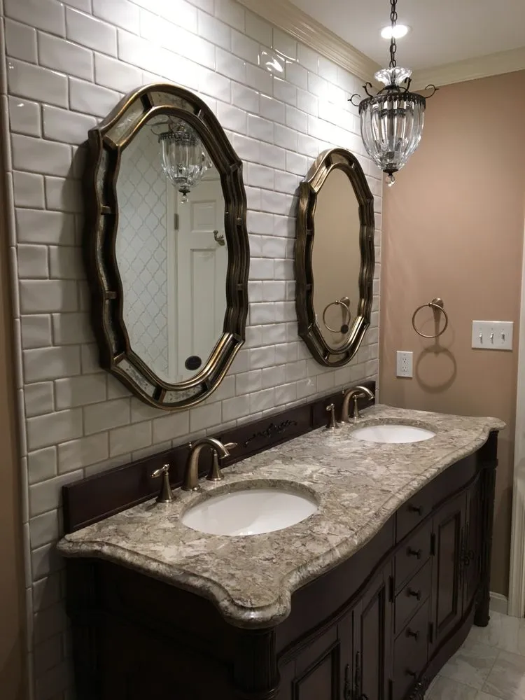 Slide of G & D Yanez Remodeling