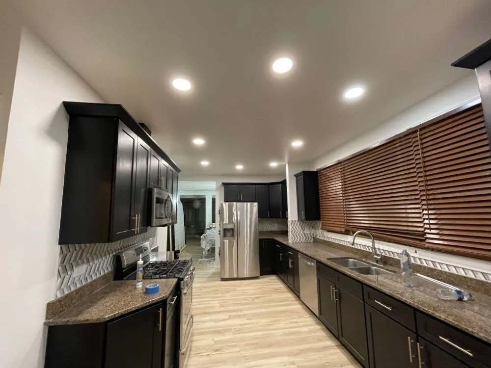 Slide of G & G Construction