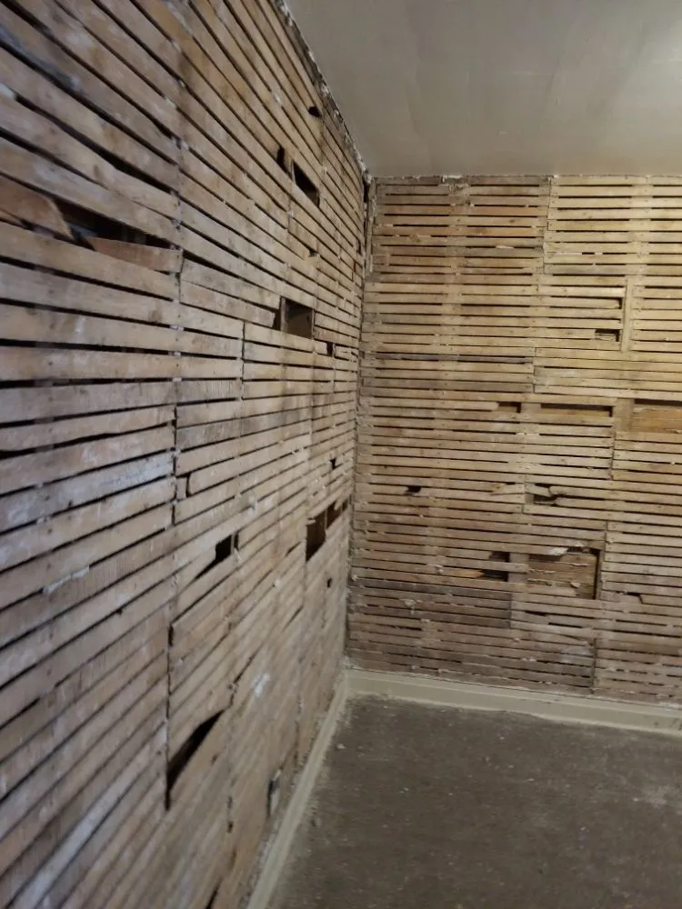 Slide of G & G Construction