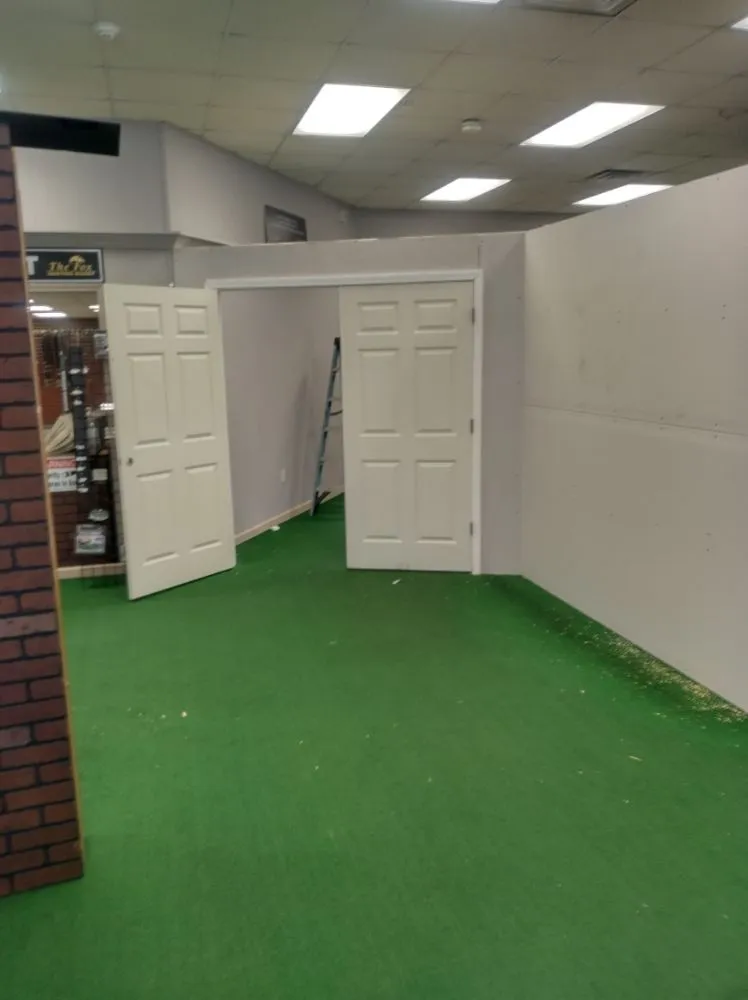 Slide of G & G Construction