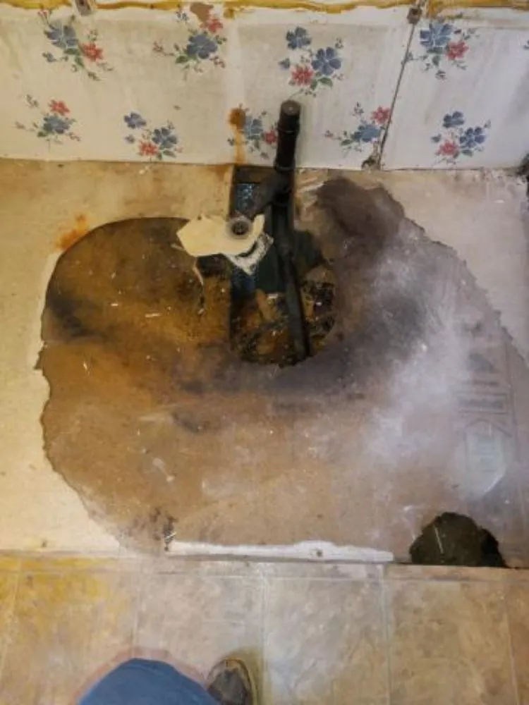 Slide of G & G Construction