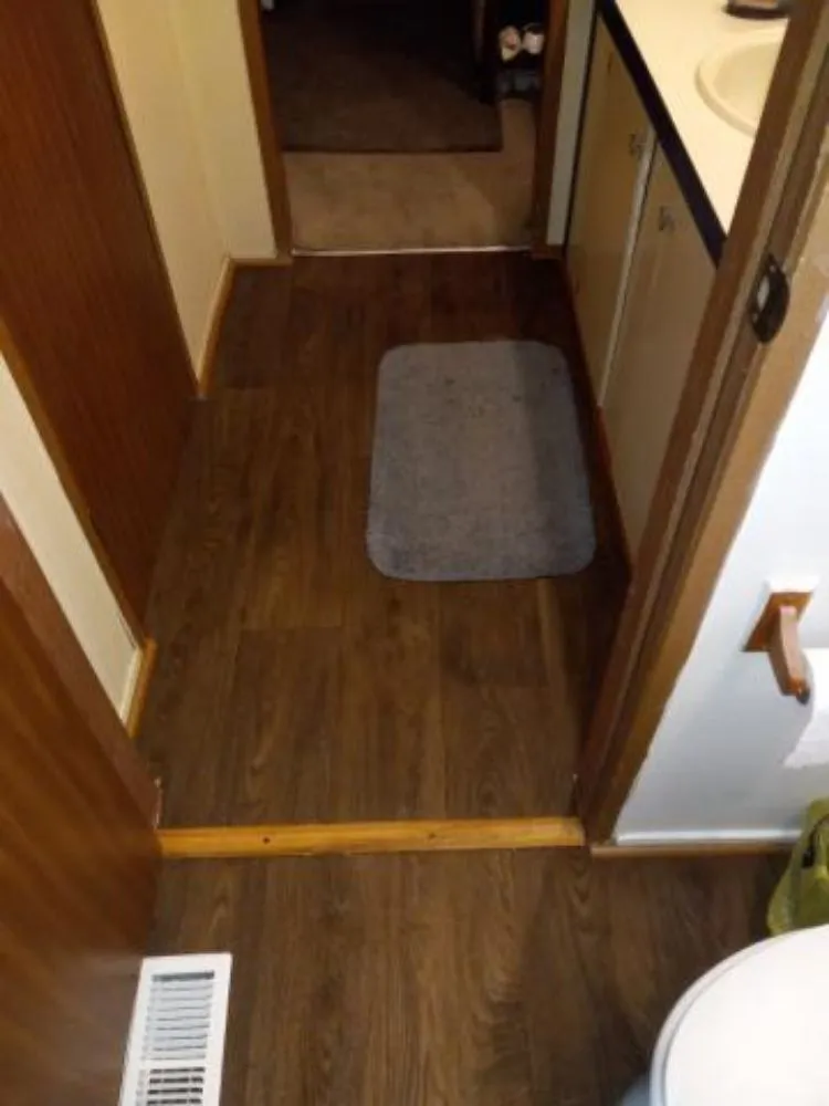 Slide of G & G Construction