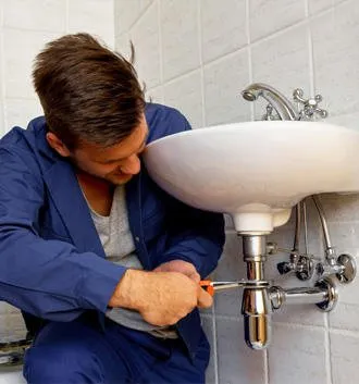 Professional water heater service service in Overbrook, KS - G & G Excavating & Plumbing