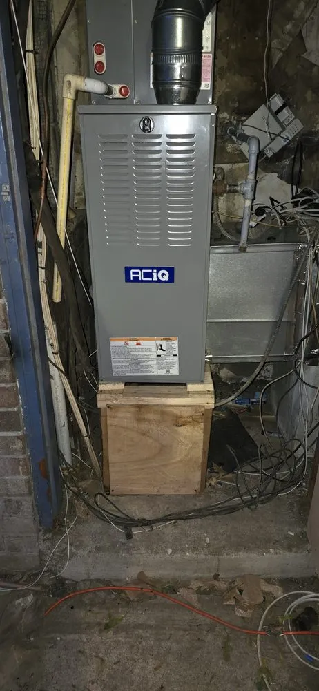 Slide of G & J Contractor