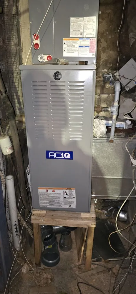 Slide of G & J Contractor