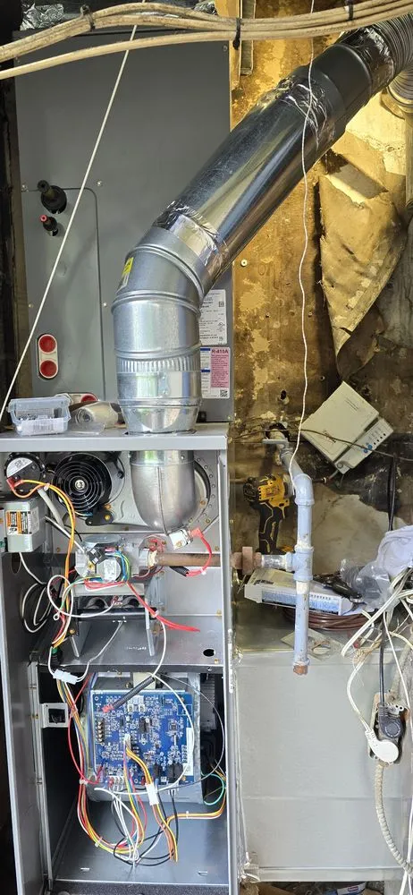 Slide of G & J Contractor