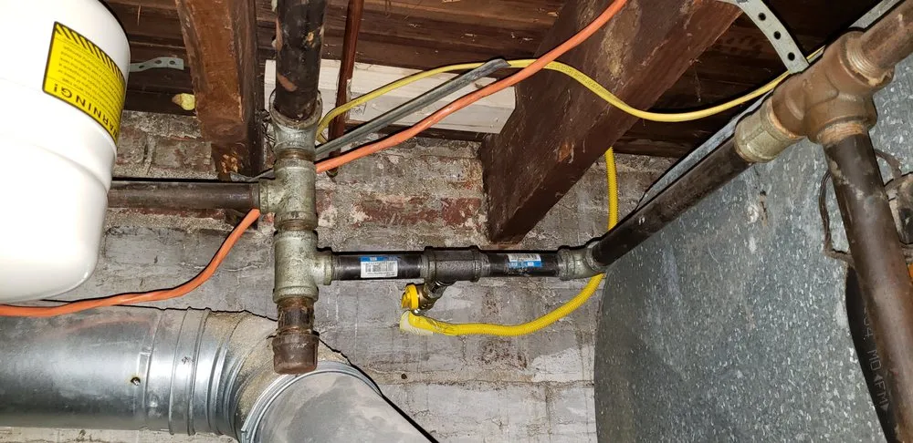 Slide of G & J Contractor