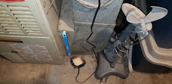 G & J Contractor Logo