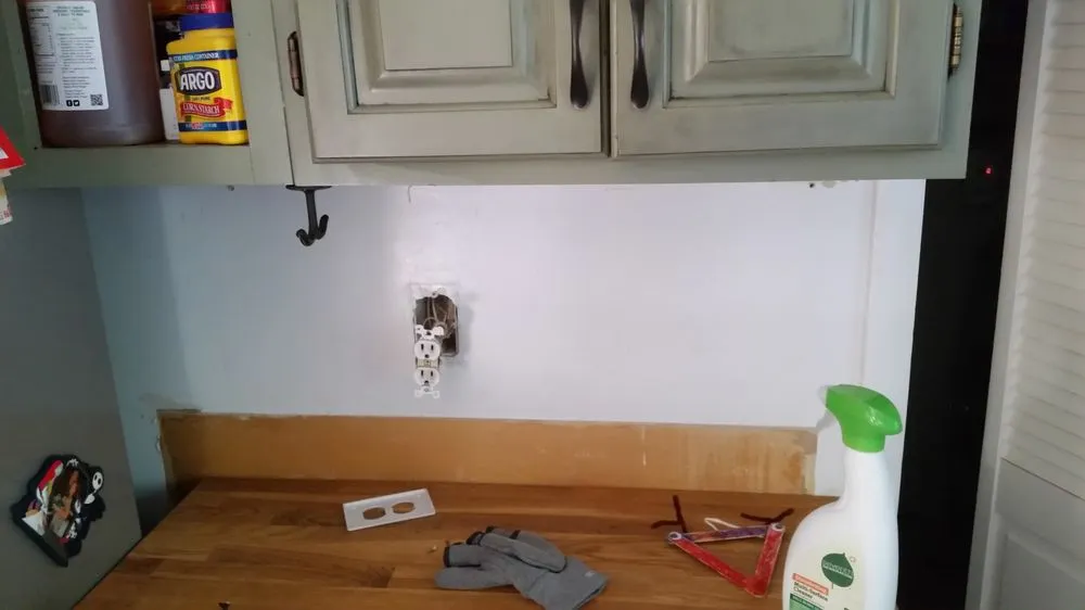 Slide of G & L Home Improvement