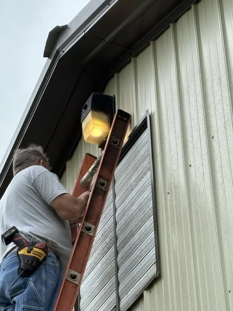 Slide of G & R Handyman Services