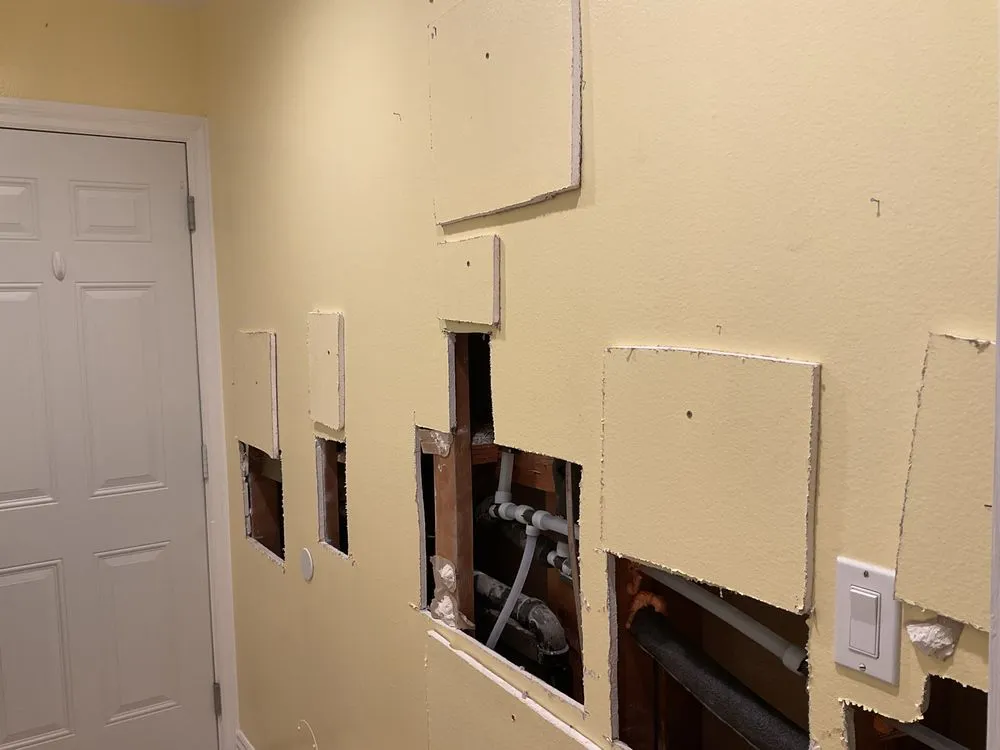 Slide of G & W Plumbing and Repipe