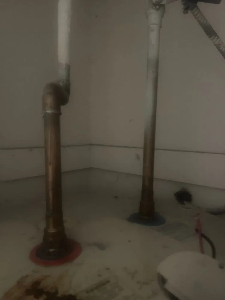 Slide of G2 Home Services