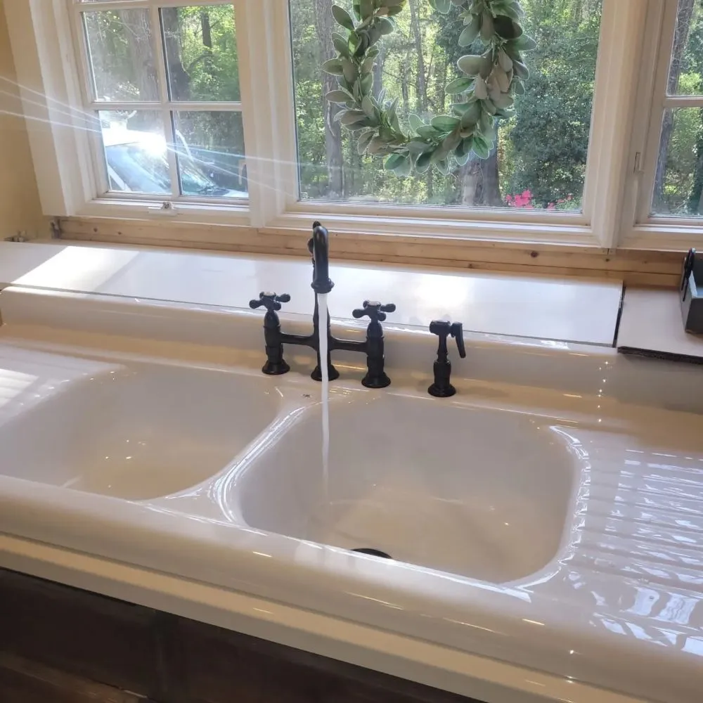 Slide of G2 Services