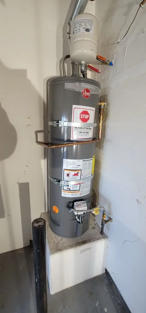 Slide of Gadgets Handyman NV