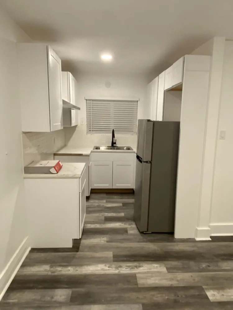 Slide of Galindo Crown