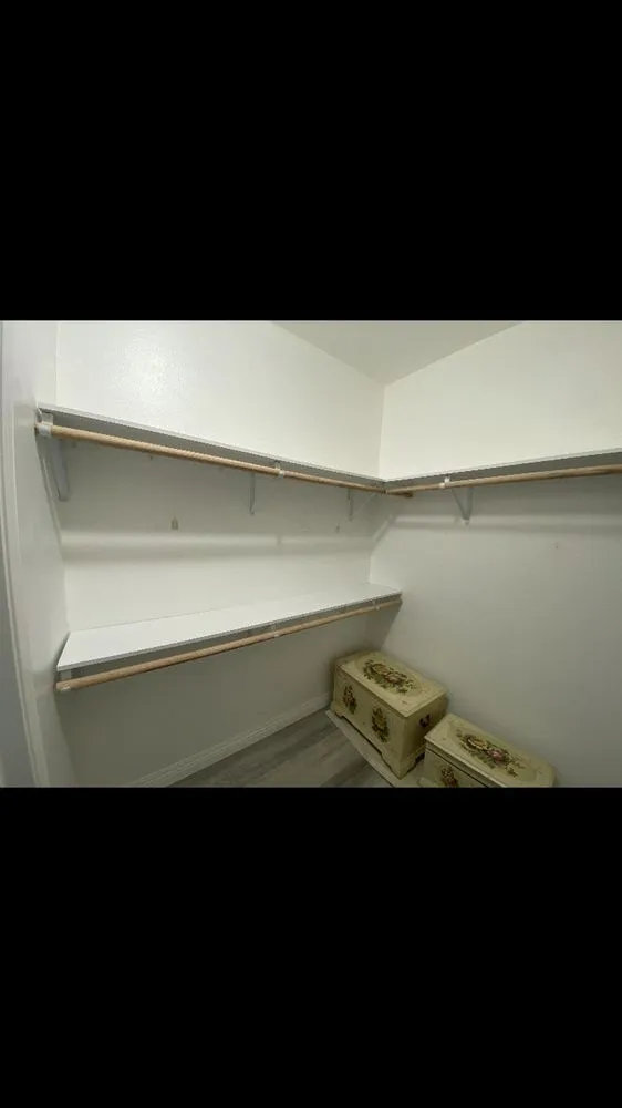 Slide of Galindo Crown