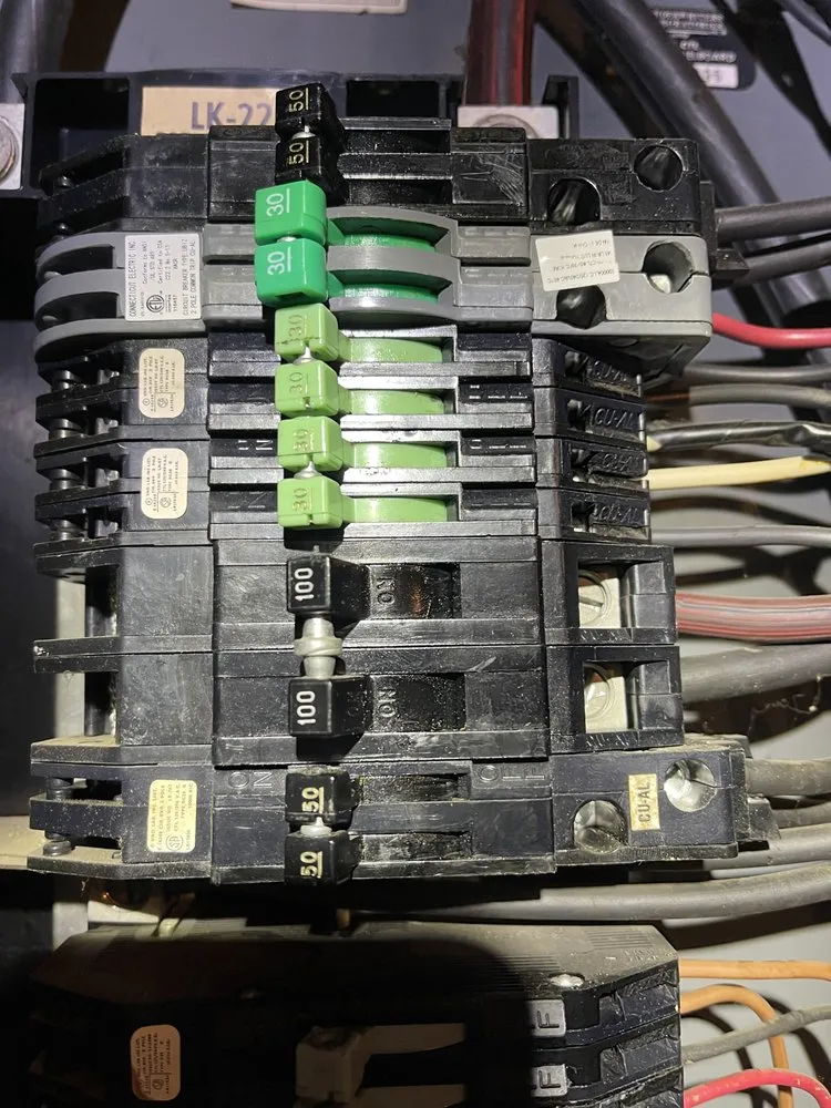 Slide of Gallardo’s Handy