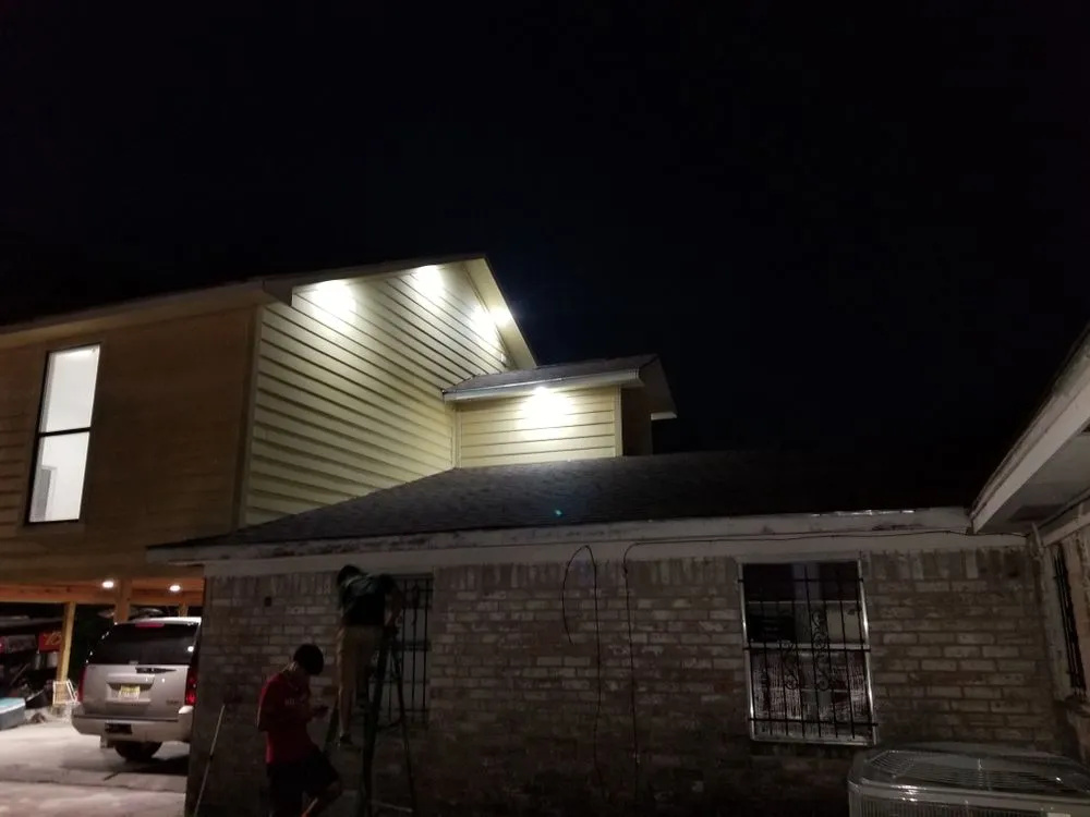 Slide of Gallegos painting and remodeling