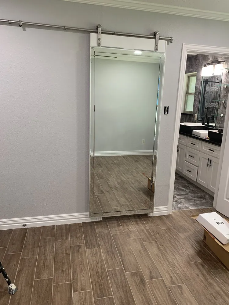 Slide of Gallegos painting and remodeling