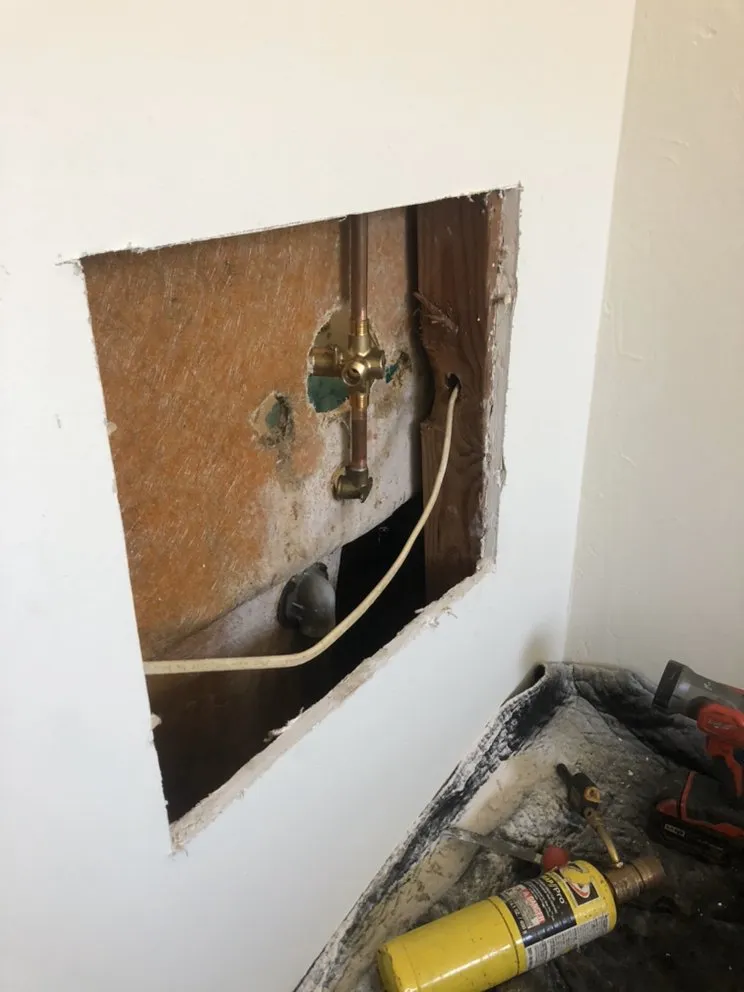 Slide of Galvan's Custom Plumbing