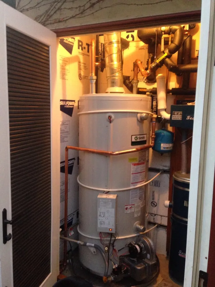 Expert emergency plumbing in Watsonville, CA by Galvan's Custom Plumbing