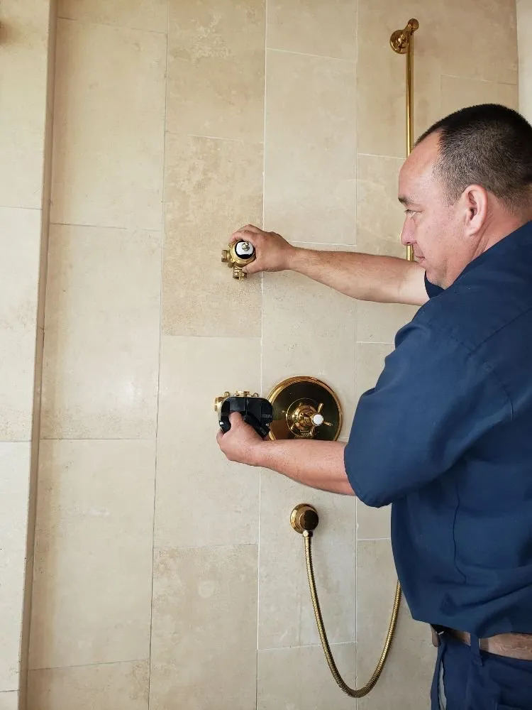 Slide of Ganalix Plumbing Repair