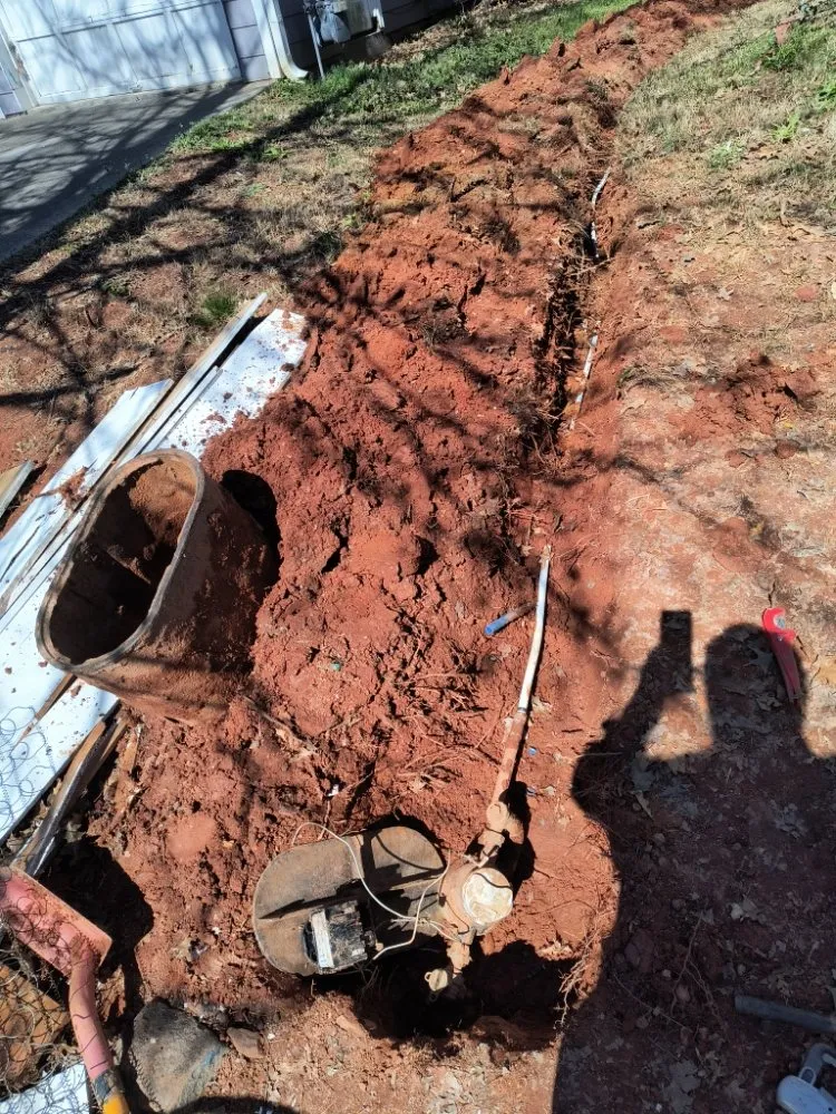 Emergency emergency plumbing in Snellville, GA by Garay Plumbing Service