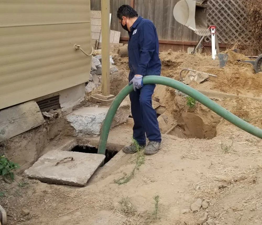 Emergency leak detection experts serving Modesto, CA - Garcia Septic & Construction
