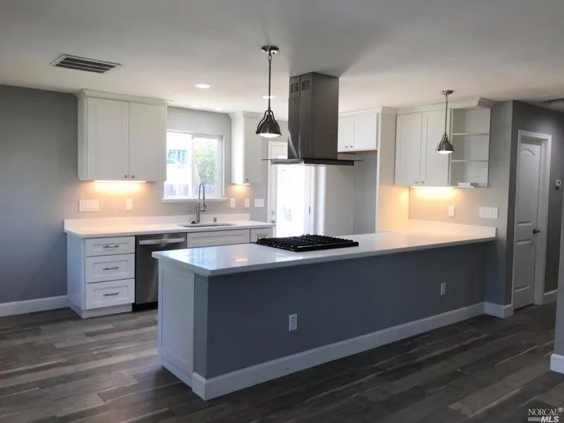 Slide of Gardenhire Construction