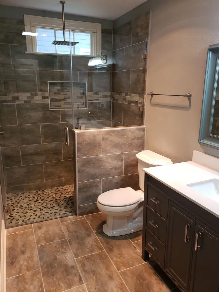 Slide of Gardenhire Construction