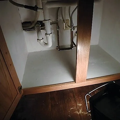 Slide of Garee's General Maintenance