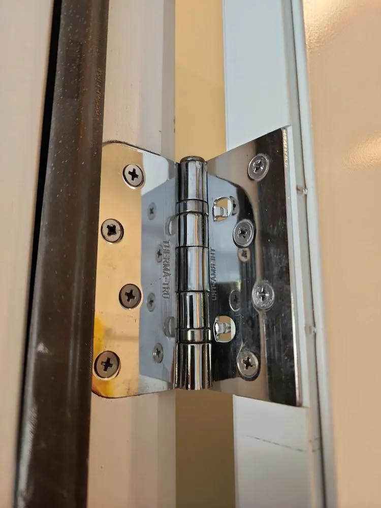 Slide of Garys Handyman Service