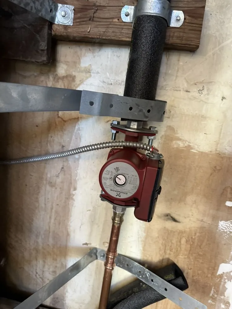 Slide of Garza Brothers Plumbing