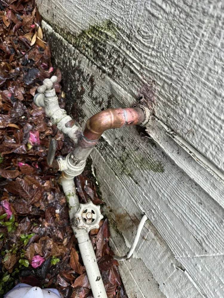 Slide of Garza Brothers Plumbing