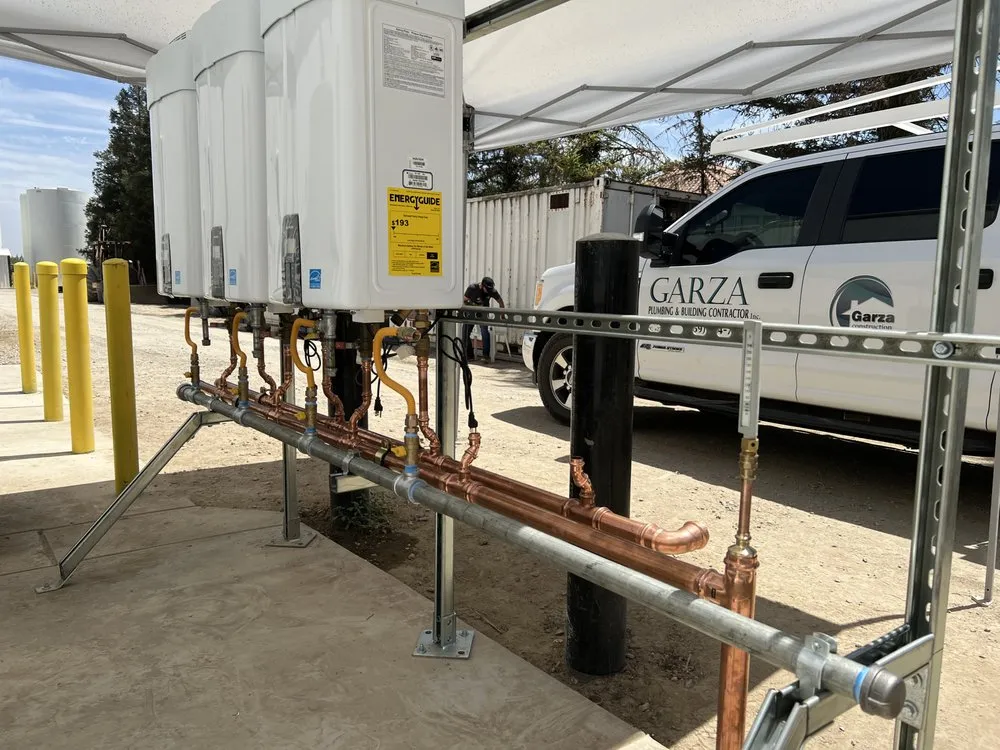 Slide of Garza Plumbing & Building Contractor