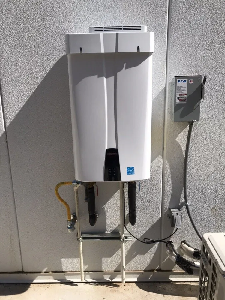 Slide of Garza Plumbing & Building Contractor