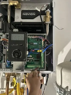 Gasca Plumbing & Rooter Logo