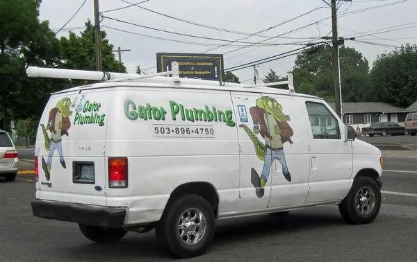 Gator Plumbing Logo