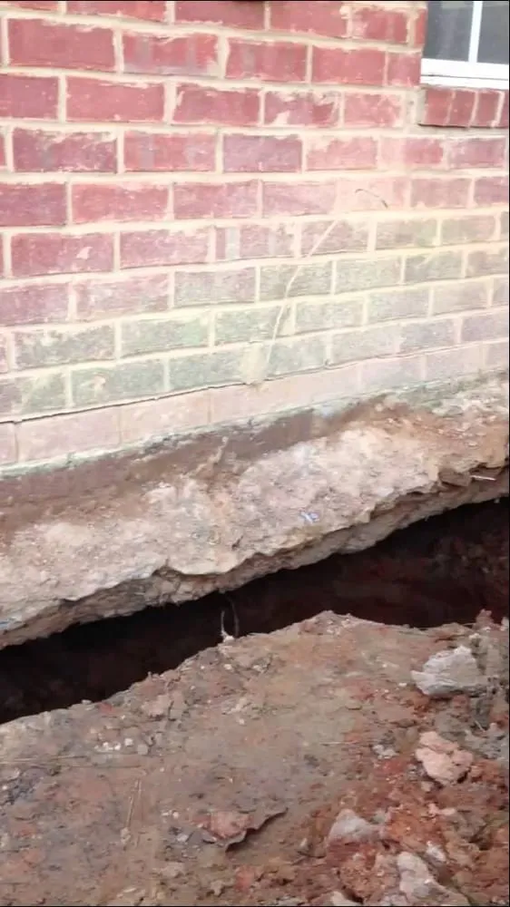 Slide of Gators Sand Pumping