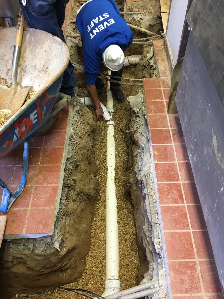 Slide of G&B Services