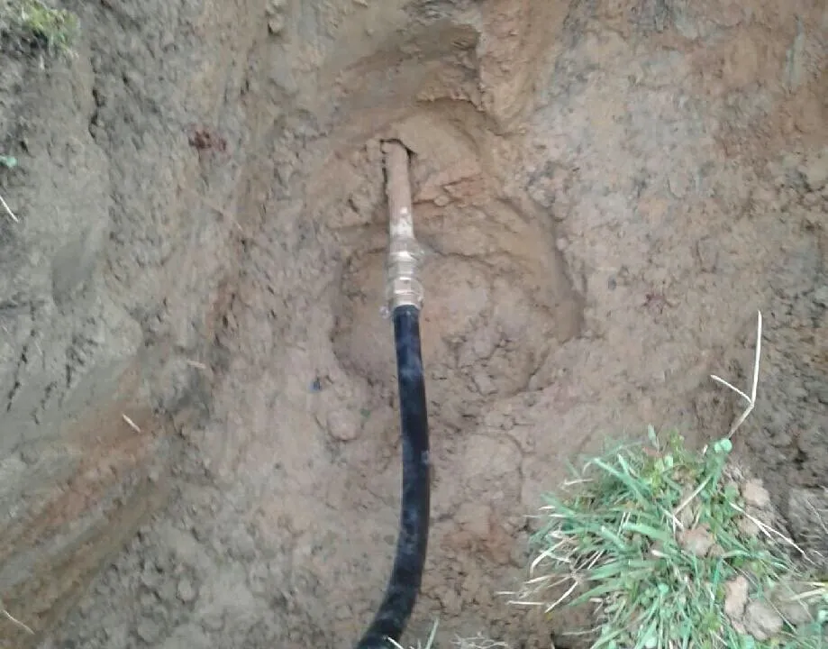 Slide of G&B Services