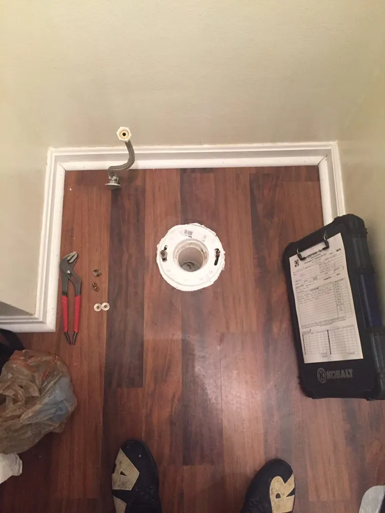 Emergency water heater service experts serving Centerville, OH - Gemcity Home Improvement