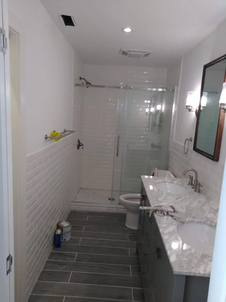 Slide of Genaro's Remodeling and Repair