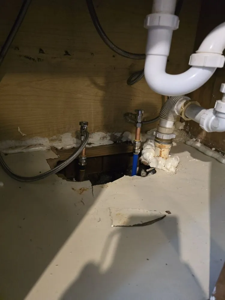 Slide of Genuin Brothers