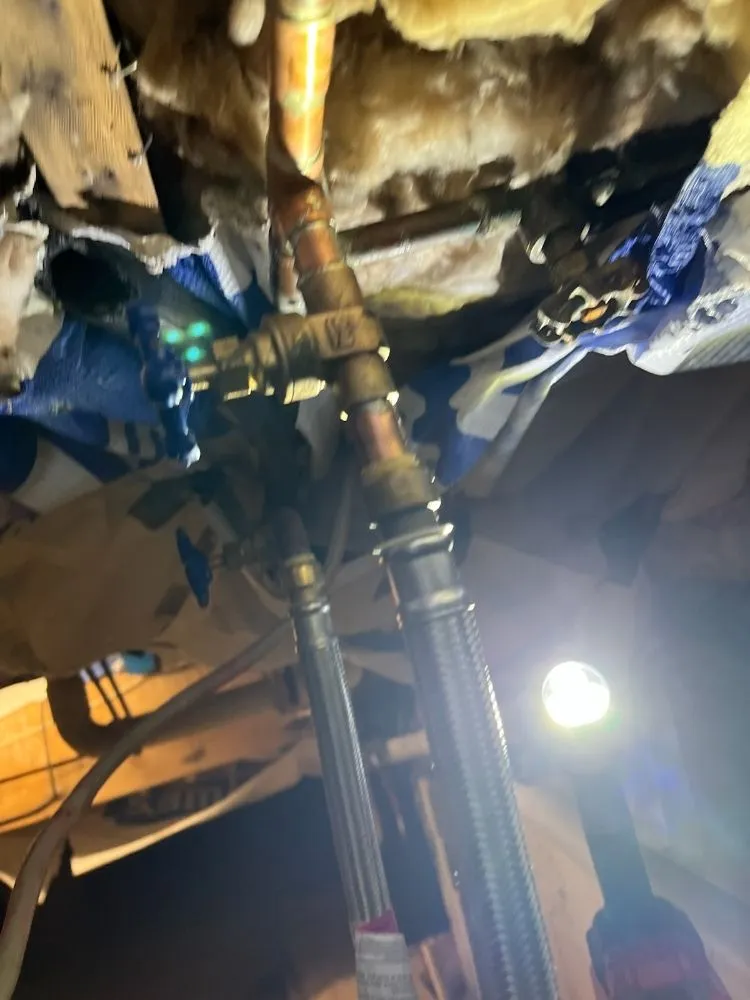 Slide of Genuin Brothers