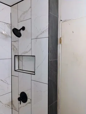 George's Custom Homes Logo