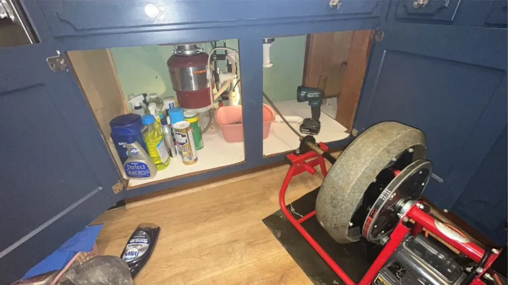Expert leak detection experts serving Long Bottom, OH - Georges Drains