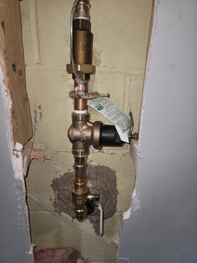 Slide of Geo's Plumbing Services